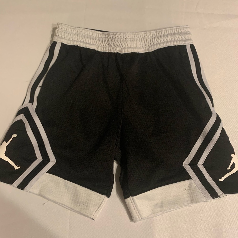 Boys Jordan shorts
